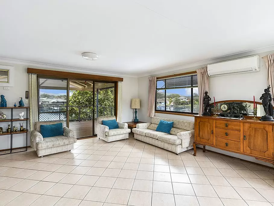 12 Marina View Parade, St Huberts Island Sold by Central Coast Agents - image 4