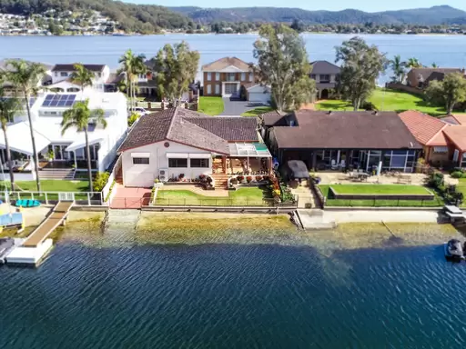 11 Mercator Parade, St Huberts Island Sold by Central Coast Agents