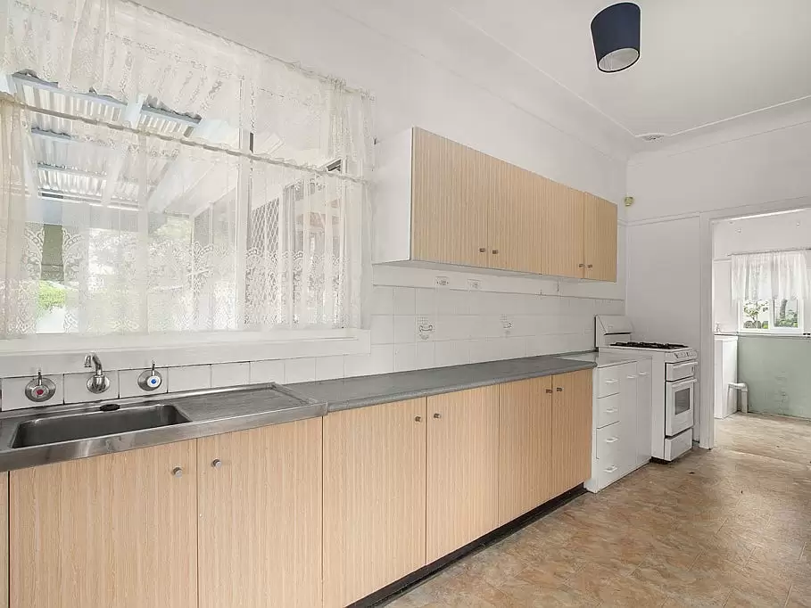 13 Lurline Street, Ettalong Beach Sold by Central Coast Agents - image 6