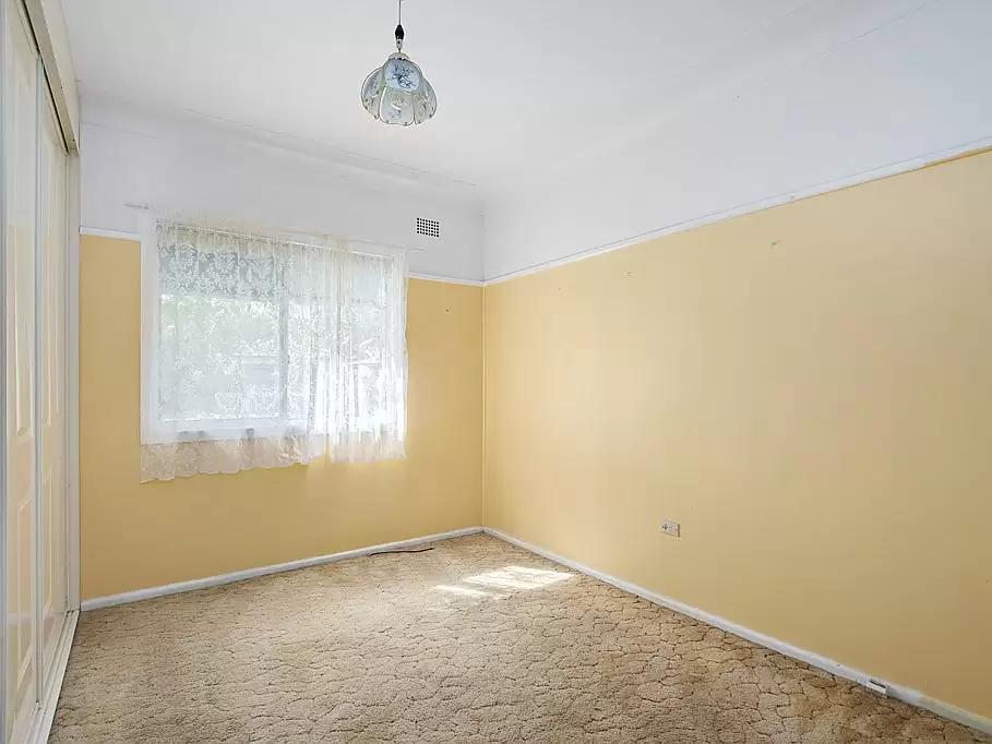 13 Lurline Street, Ettalong Beach Sold by Central Coast Agents - image 4