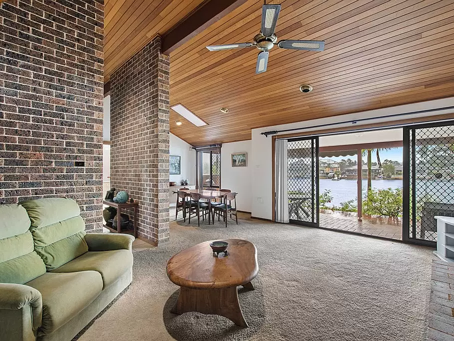 16 Marina View Parade, St Huberts Island Sold by Central Coast Agents - image 2