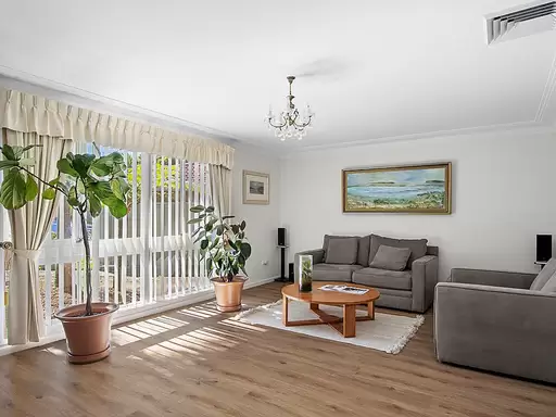 28 Attunga Close, St Huberts Island Sold by Central Coast Agents