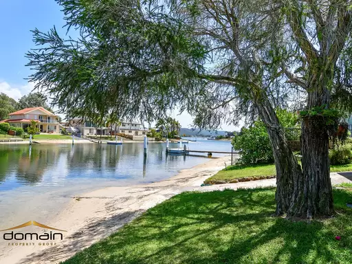 14 Heron Place, St Huberts Island Sold by Central Coast Agents