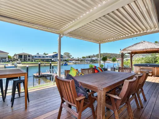 13 Heron Place, St Huberts Island Sold by Central Coast Agents