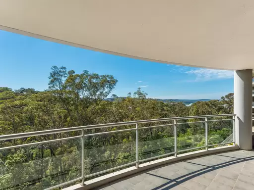233/80 John White Way Drive, Gosford Sold by Central Coast Agents