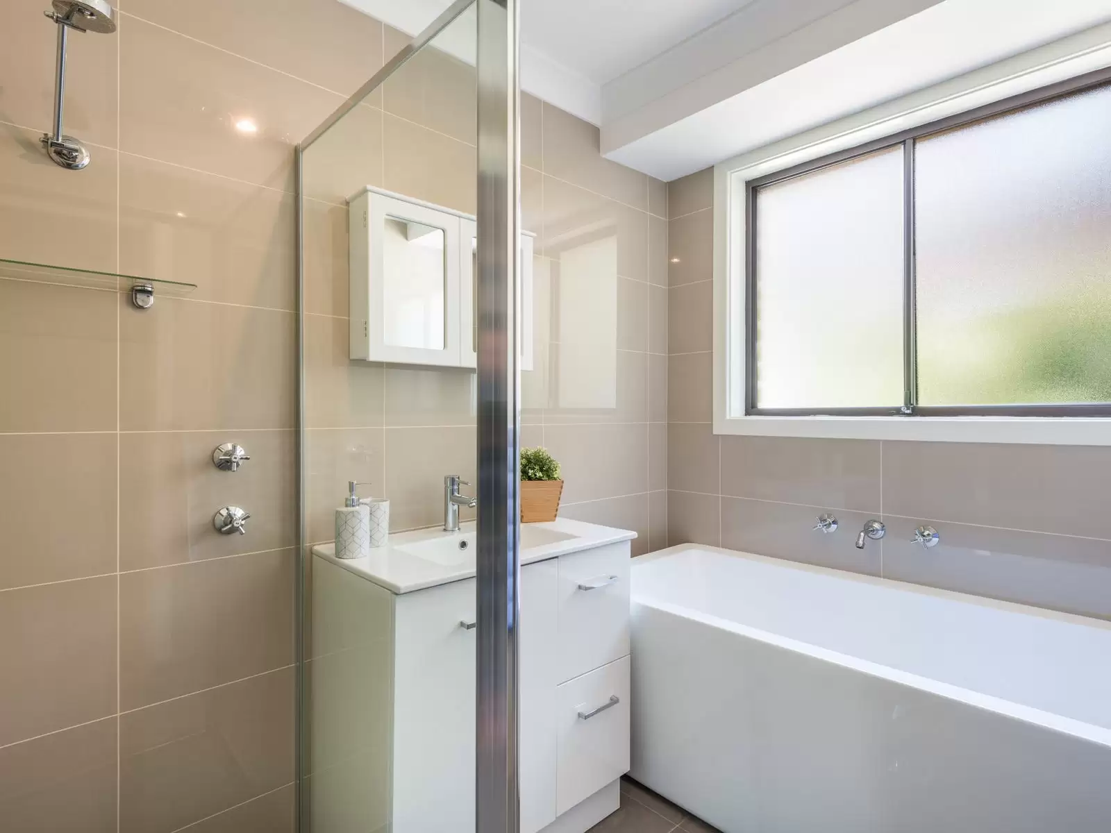 22 Joppa Street, Niagara Park Sold by Central Coast Agents - image 8
