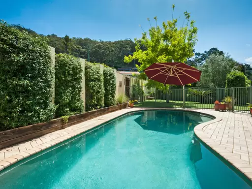 4 Cedar Crescent, Blackwall Sold by Central Coast Agents