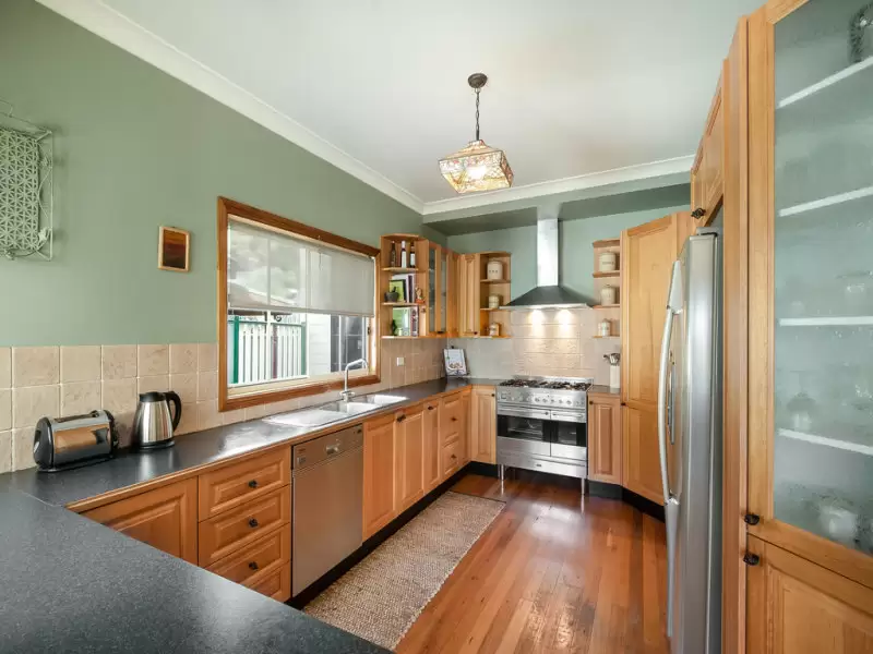 4 Cedar Crescent, Blackwall Sold by Central Coast Agents - image 6