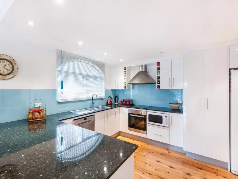 5 Peta Close, Umina Beach Sold by Central Coast Agents - image 2