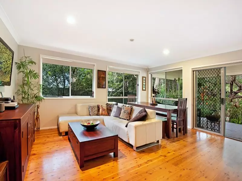 138 Mt Ettalong Road, Umina Beach Sold by Central Coast Agents - image 2