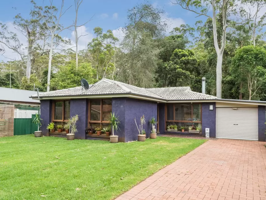 28 Ferntree Close, Wyoming Sold by Central Coast Agents - image 1