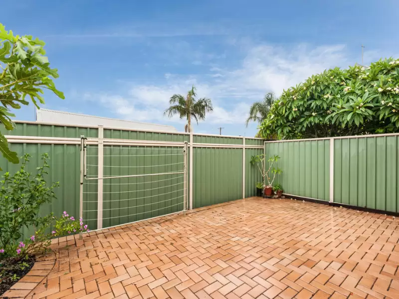 2/ 4-8 Edward Street, Woy Woy Sold by Central Coast Agents - image 2