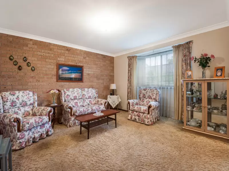 2/ 4-8 Edward Street, Woy Woy Sold by Central Coast Agents - image 1