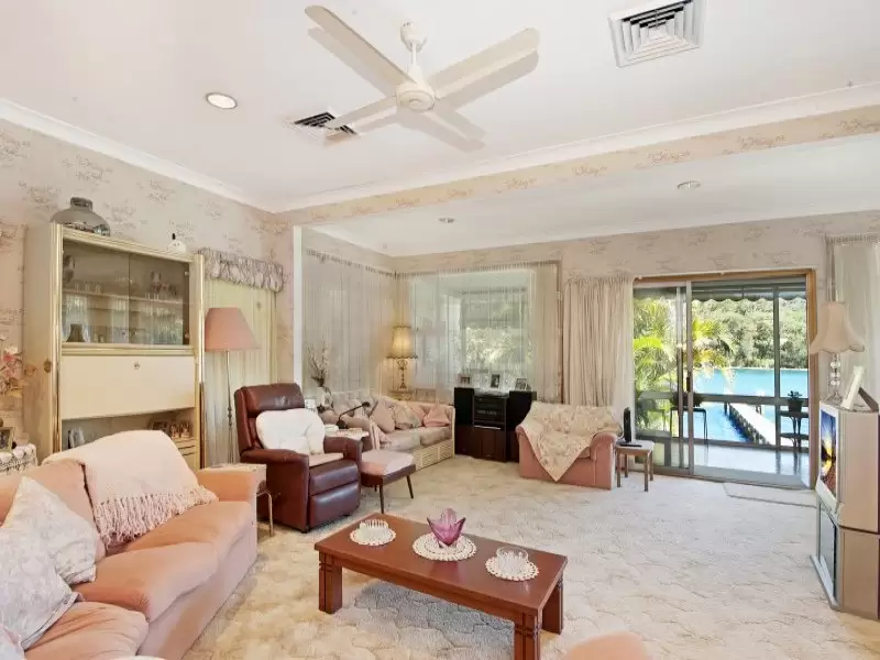 107 Woy Woy Road, Woy Woy Sold by Central Coast Agents - image 2