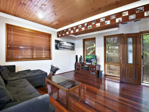 2/58 Yugari Crescent, Daleys Point Sold by Central Coast Agents