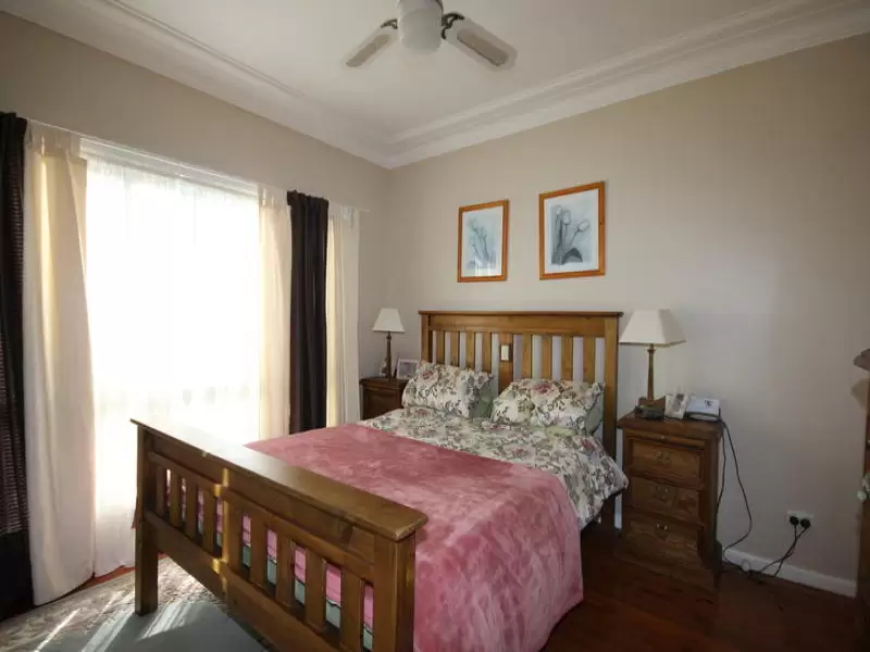 40 Cogra Road, Woy Woy Sold by Central Coast Agents - image 3