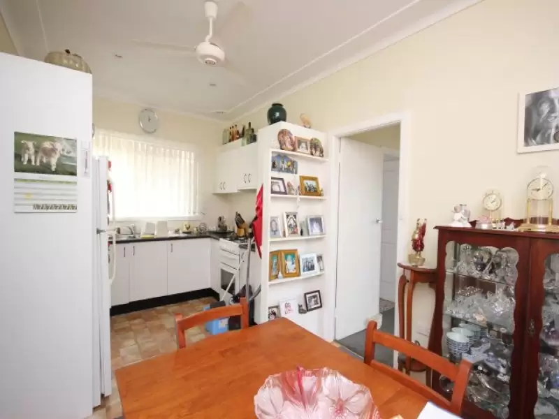 16 Wallaby Street, Blackwall Sold by Central Coast Agents - image 3
