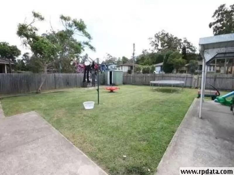 10 Northcott Avenue, Watanobbi Sold by Central Coast Agents - image 5