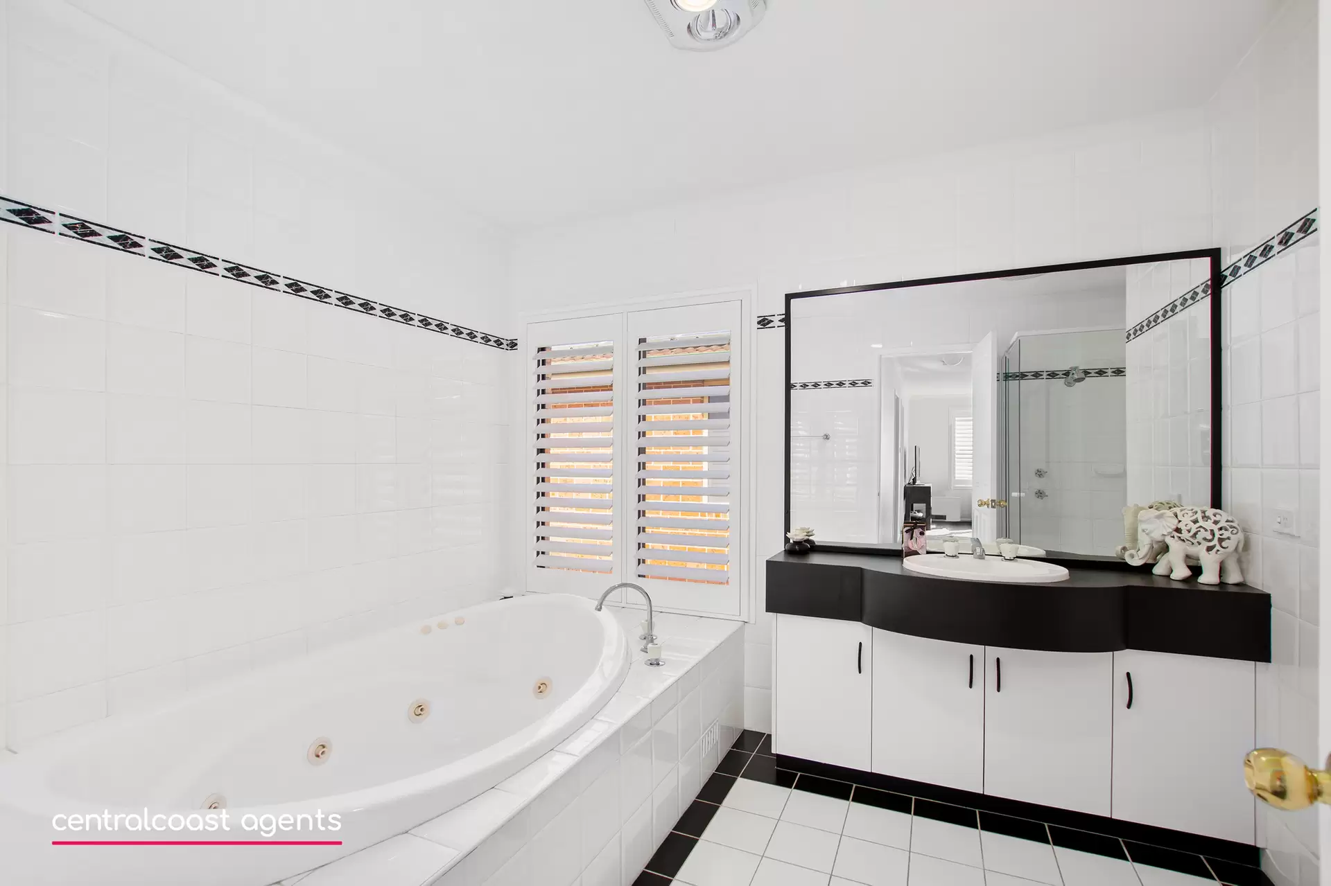 13 Sirius Street, St Huberts Island Sold by Central Coast Agents - image 1
