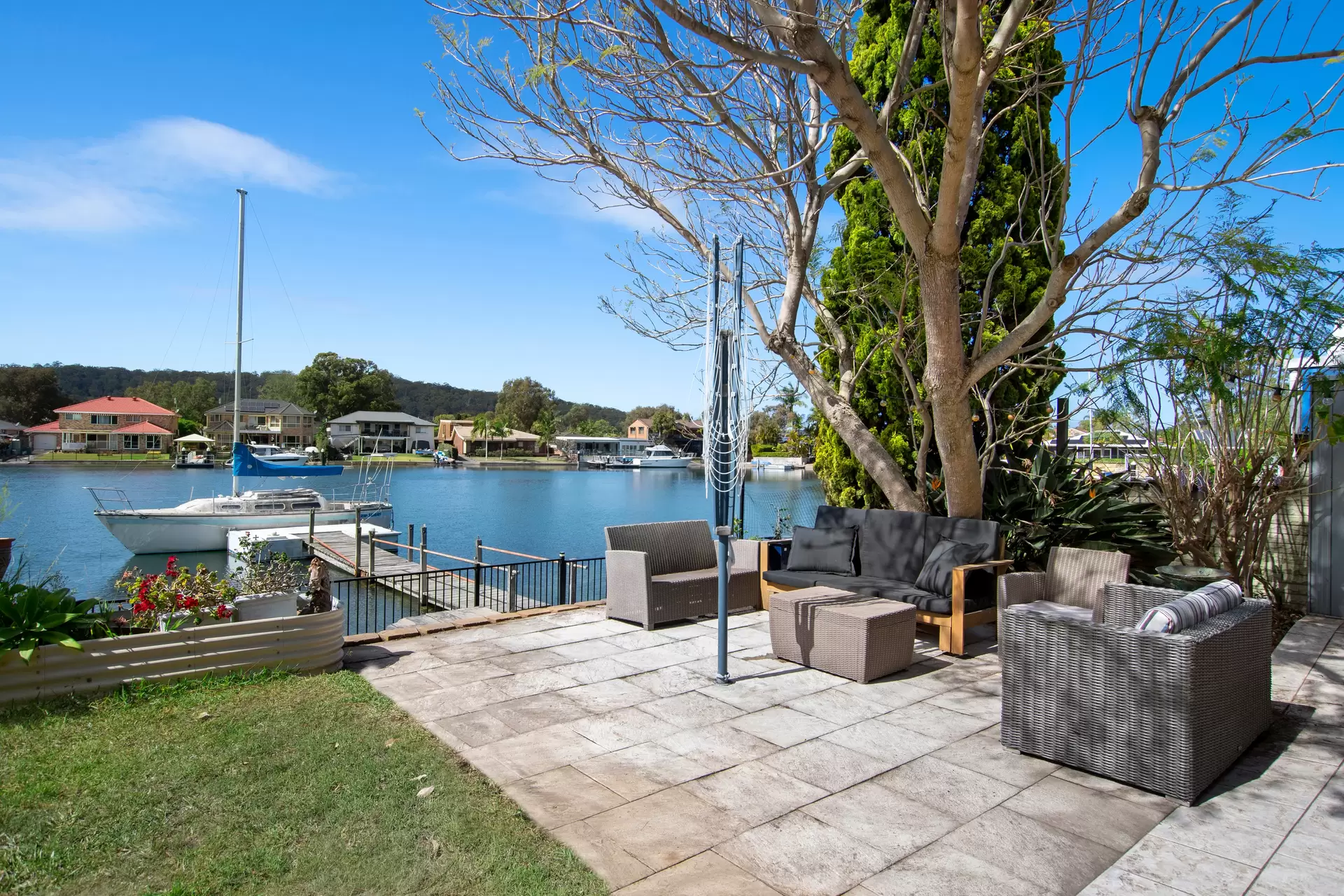 107 Helmsman Blvd, St Huberts Island Sold by Central Coast Agents - image 1