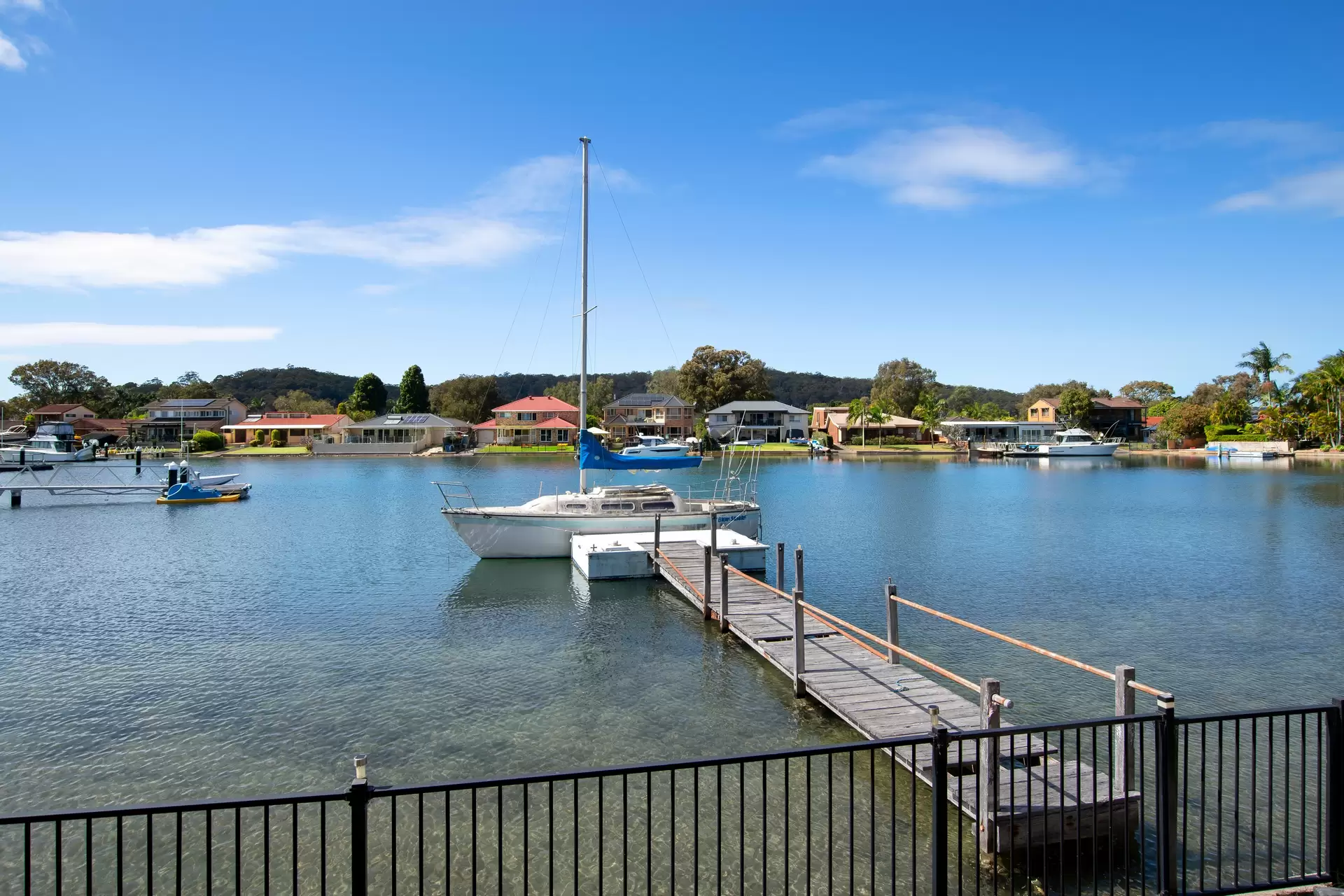 107 Helmsman Blvd, St Huberts Island Sold by Central Coast Agents - image 1