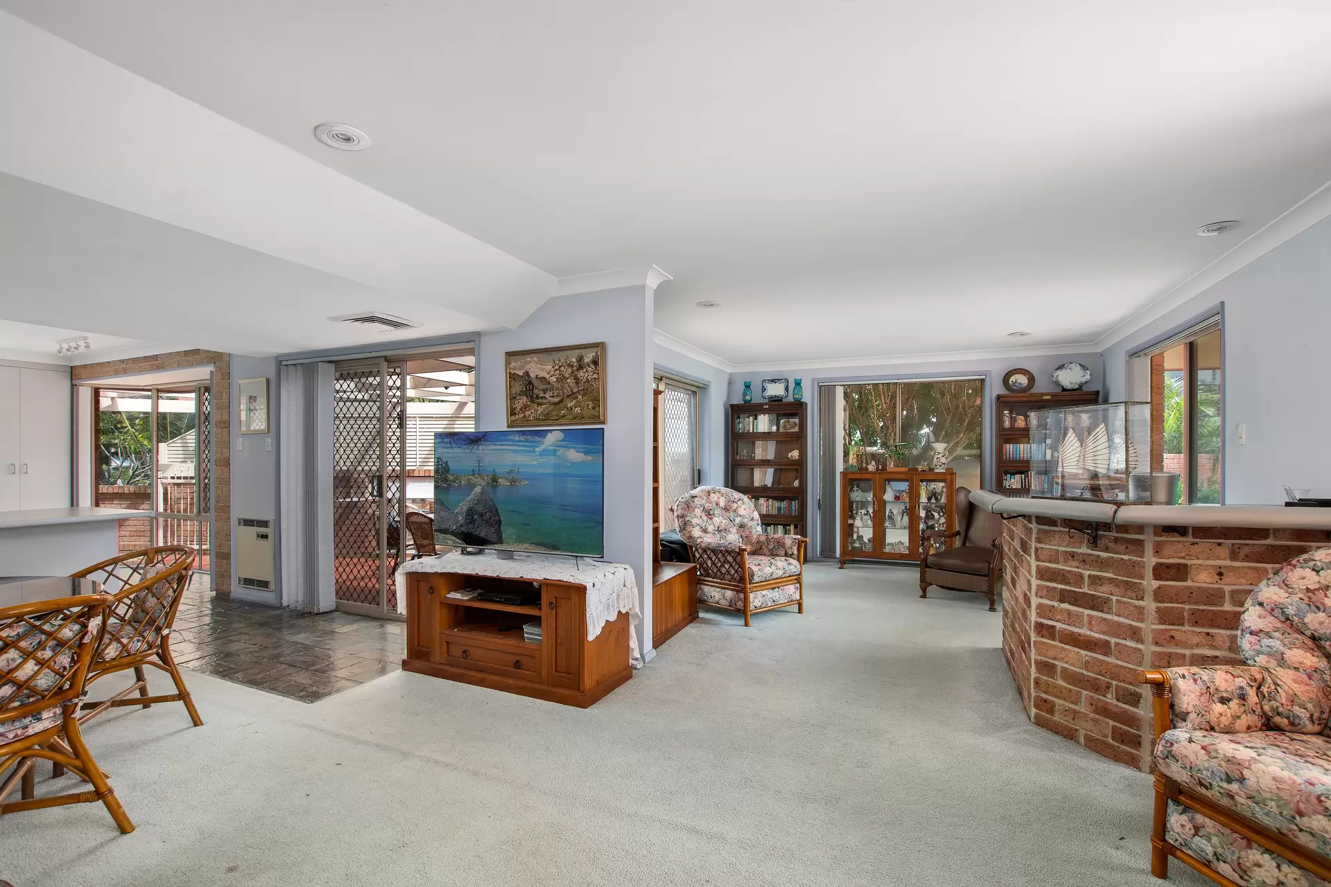 42 Helmsman Blvd, St Huberts Island Sold by Central Coast Agents - image 1