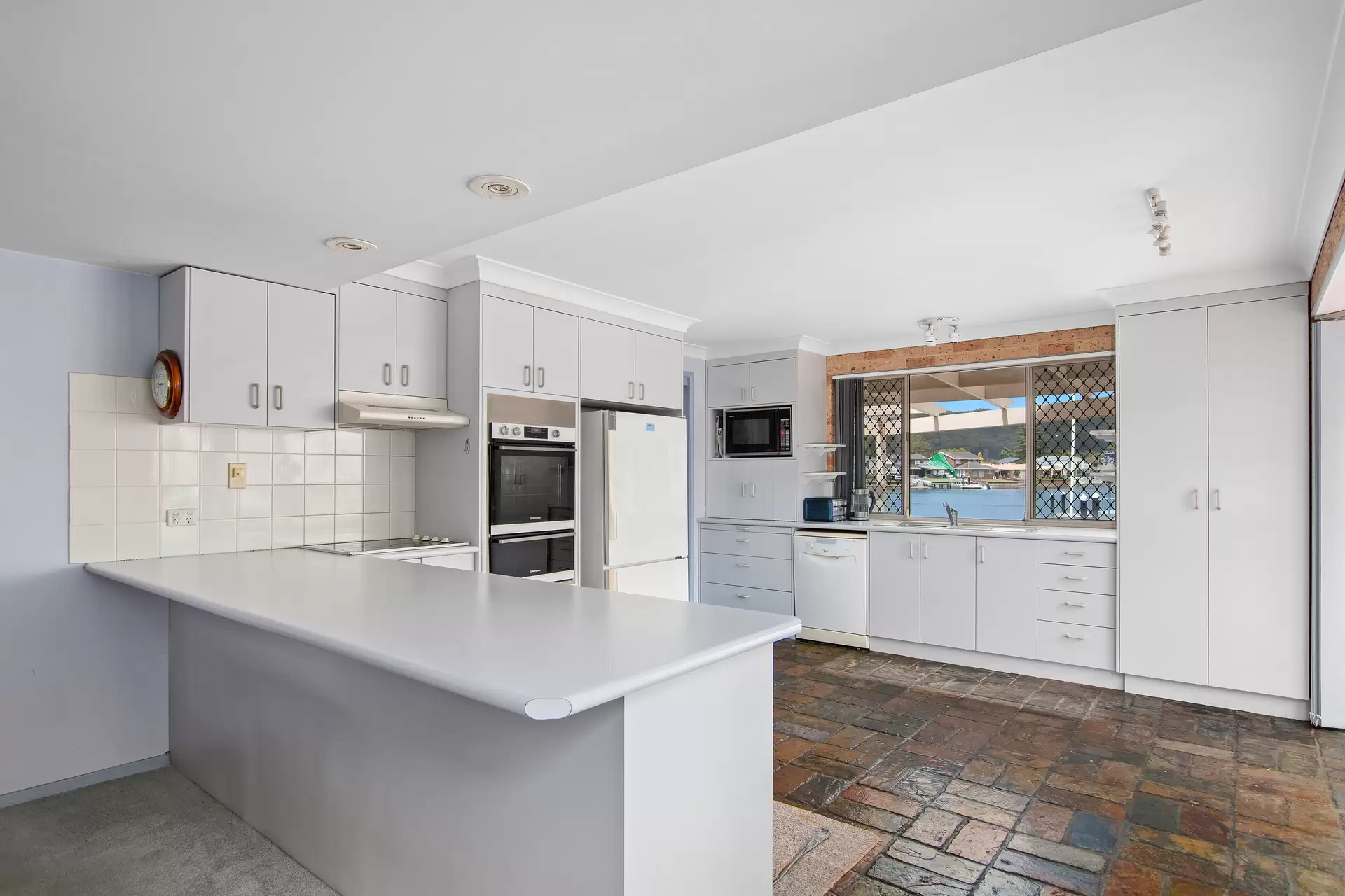 42 Helmsman Blvd, St Huberts Island Sold by Central Coast Agents - image 1