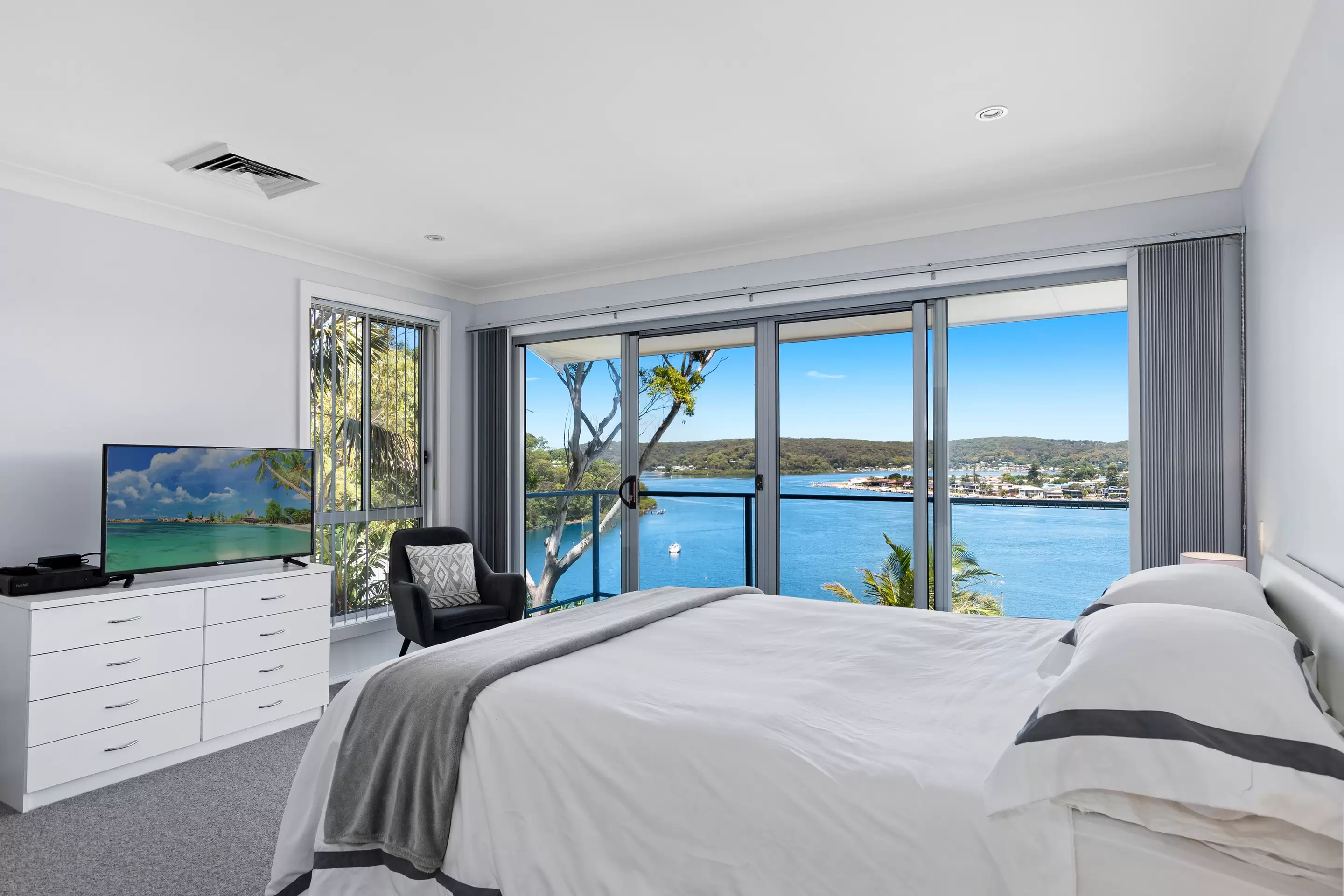 102 Daley Avenue, Daleys Point Sold by Central Coast Agents - image 1