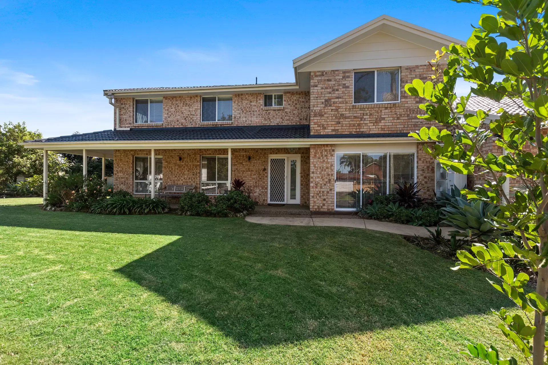 91 Helmsman Blvd, St Huberts Island Sold by Central Coast Agents - image 1