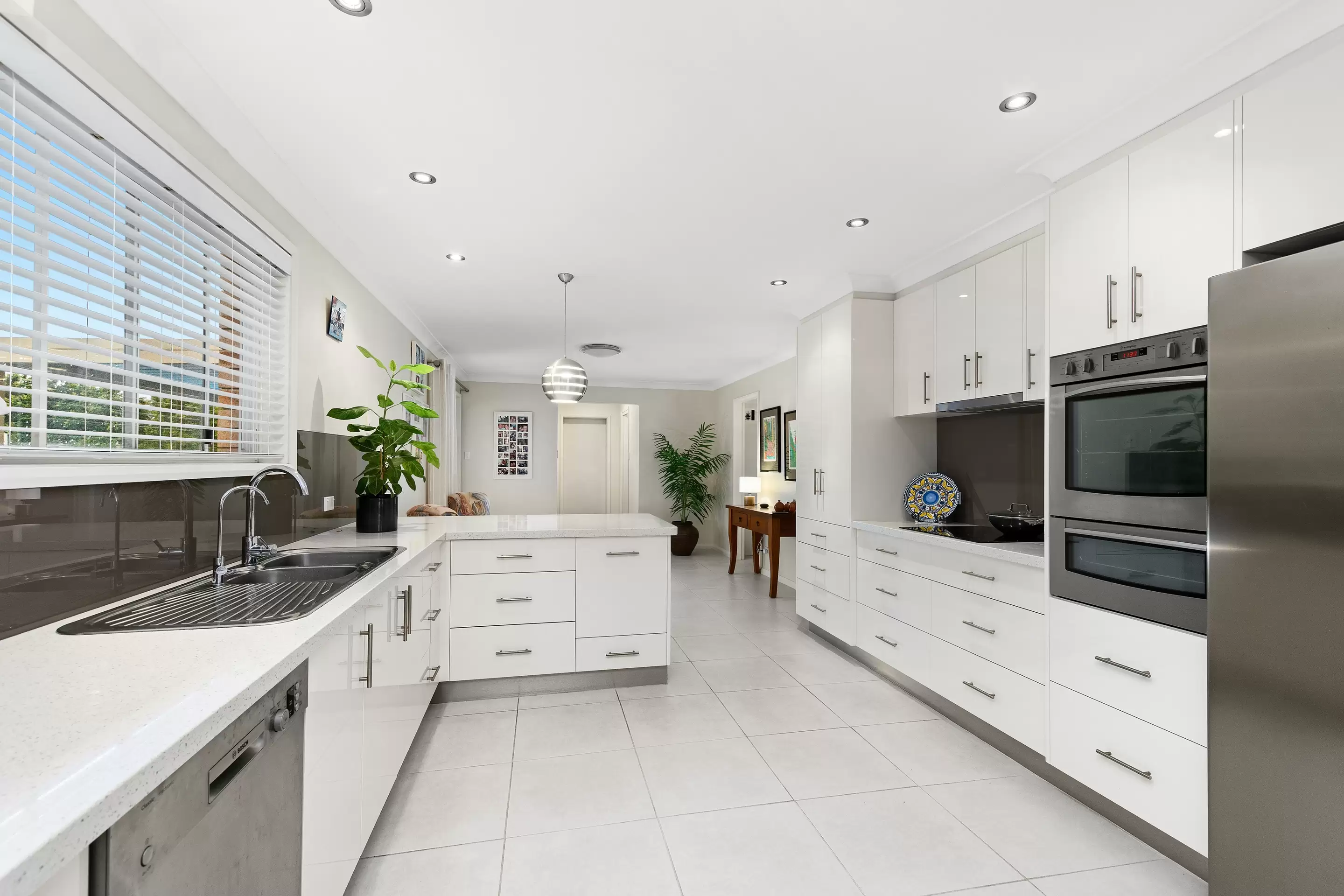 91 Helmsman Blvd, St Huberts Island Sold by Central Coast Agents - image 2