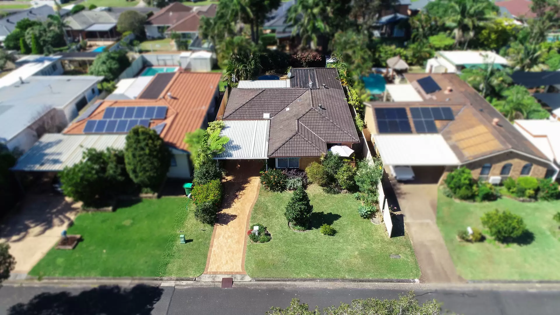 35 Marina View Parade, St Huberts Island Sold by Central Coast Agents - image 1