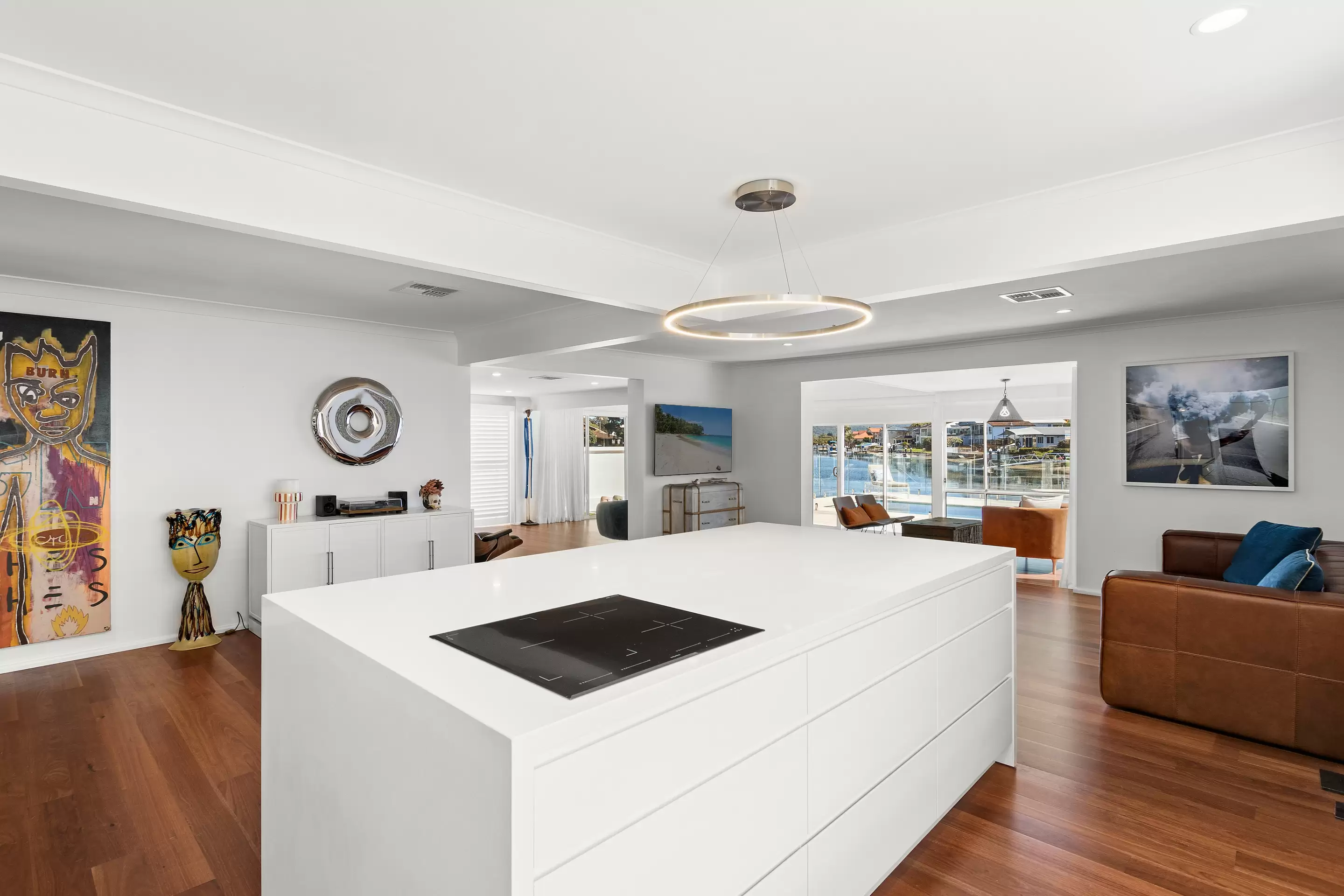 5 Mainsail Ave, St Huberts Island Sold by Central Coast Agents - image 2