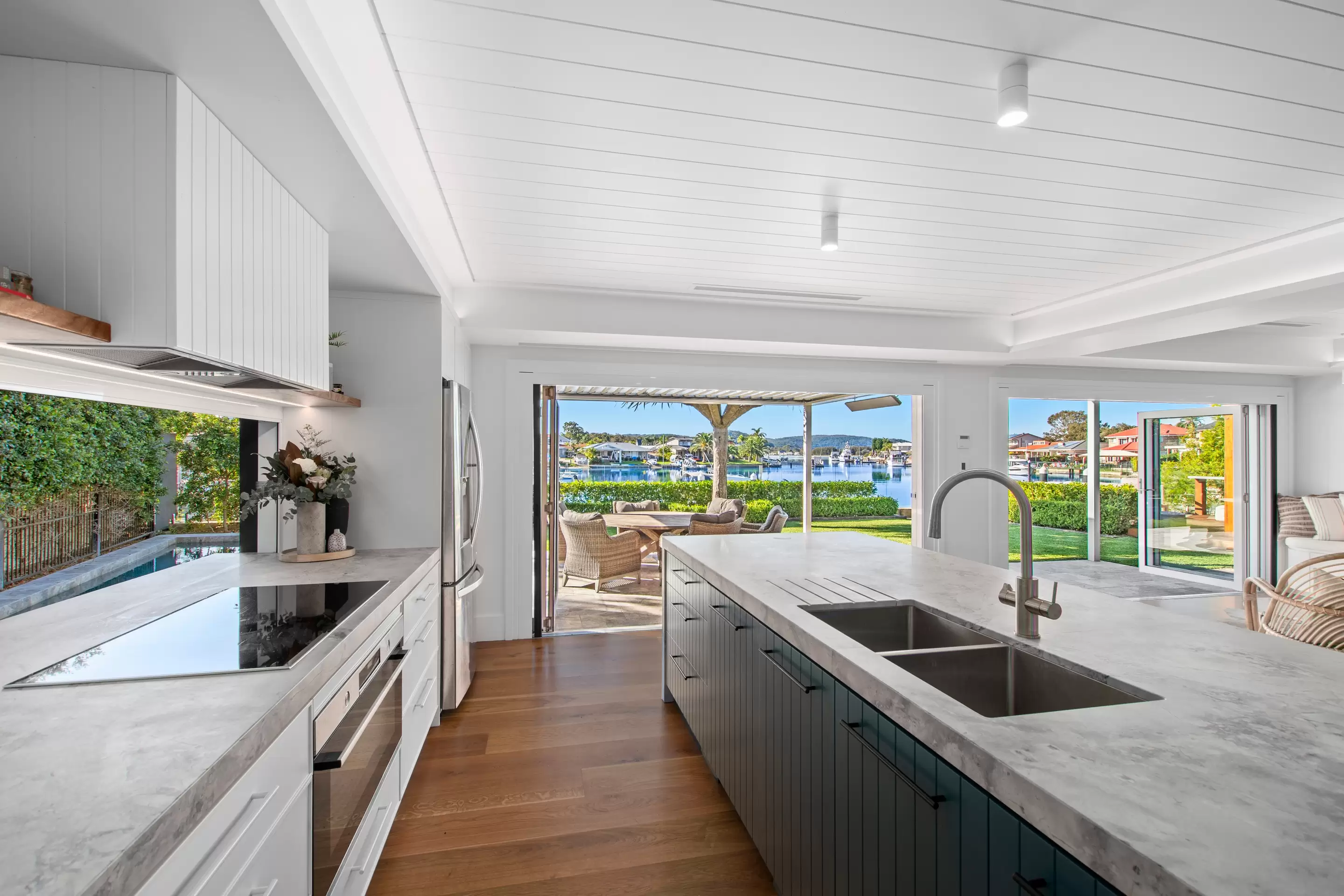 4 Marina View Parade, St Huberts Island Sold by Central Coast Agents - image 2