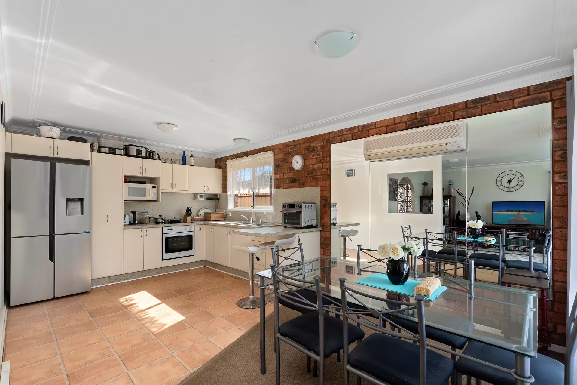 18 Nautilus Crescent, St Huberts Island Sold by Central Coast Agents - image 1