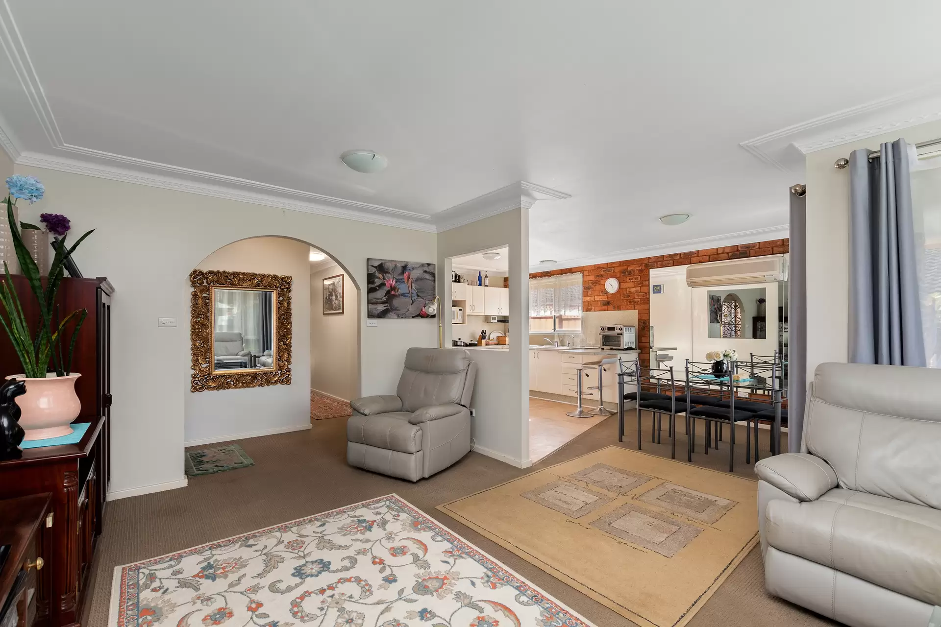 18 Nautilus Crescent, St Huberts Island Sold by Central Coast Agents - image 1