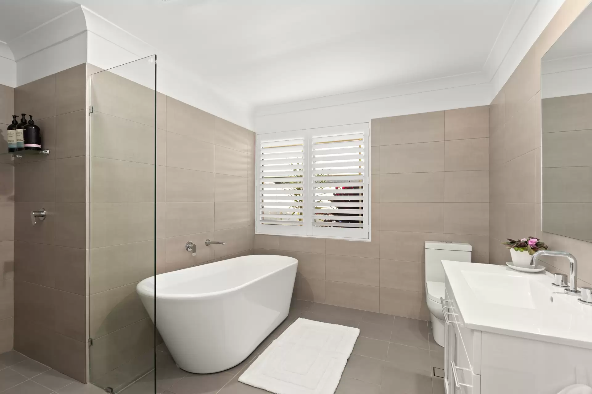 12 Discovery Street, St Huberts Island Sold by Central Coast Agents - image 1
