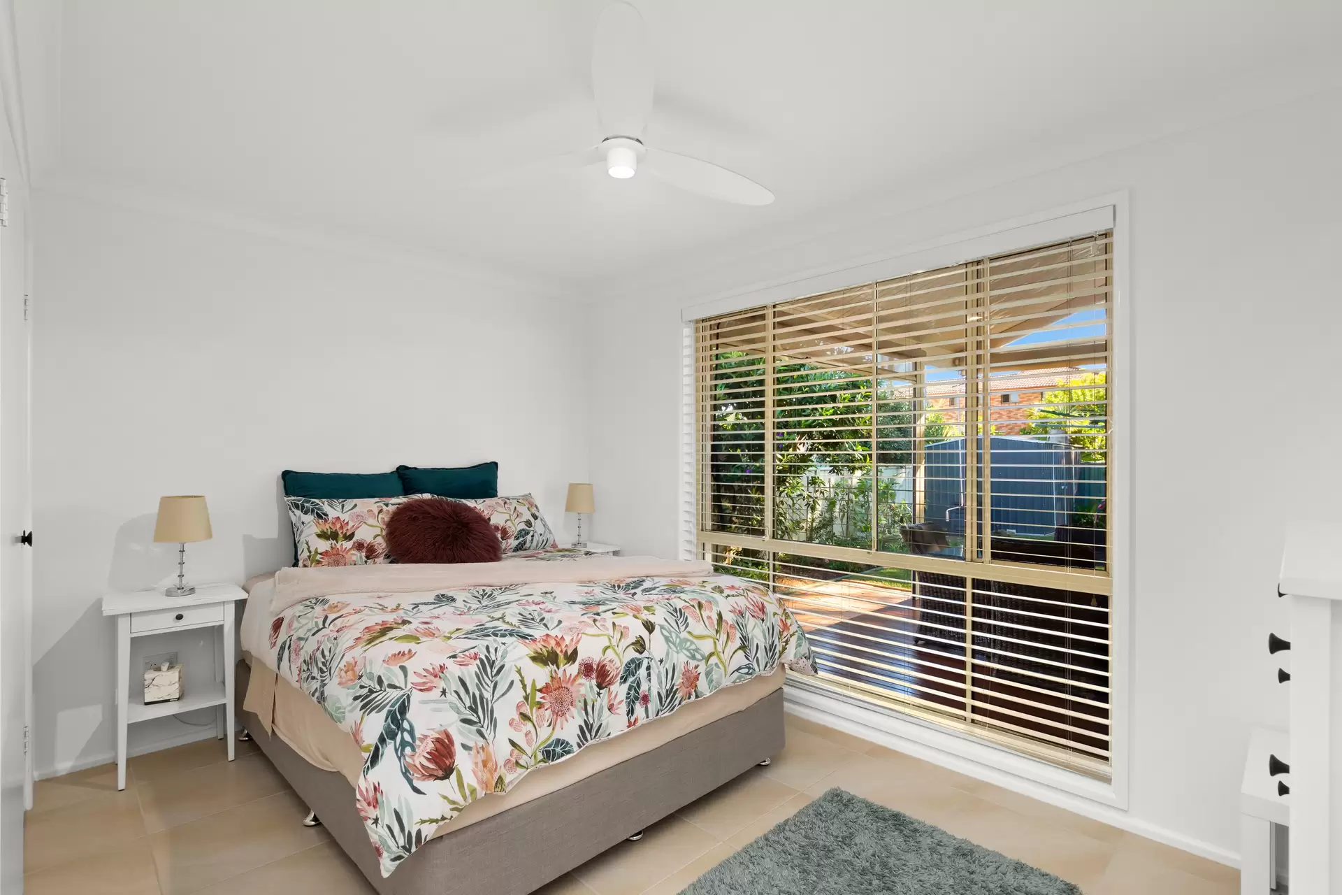 12 Discovery Street, St Huberts Island Sold by Central Coast Agents - image 1