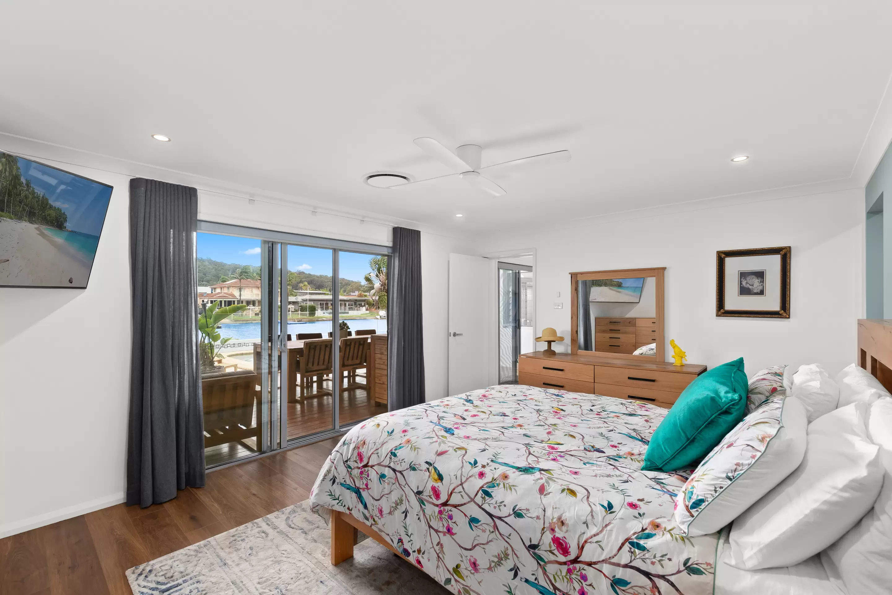 11 Nautilus Crescent, St Huberts Island Sold by Central Coast Agents - image 4