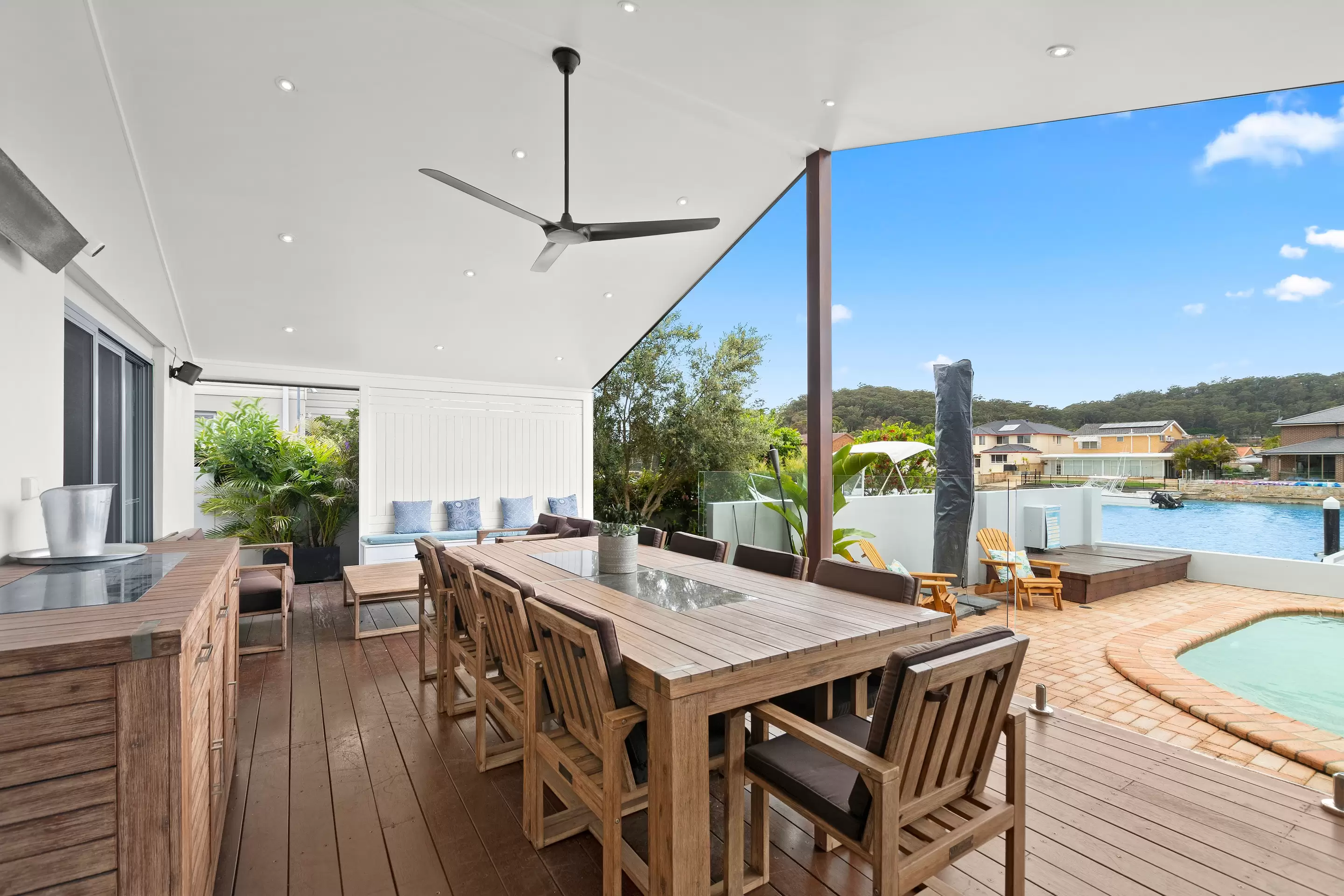 11 Nautilus Crescent, St Huberts Island Sold by Central Coast Agents - image 2