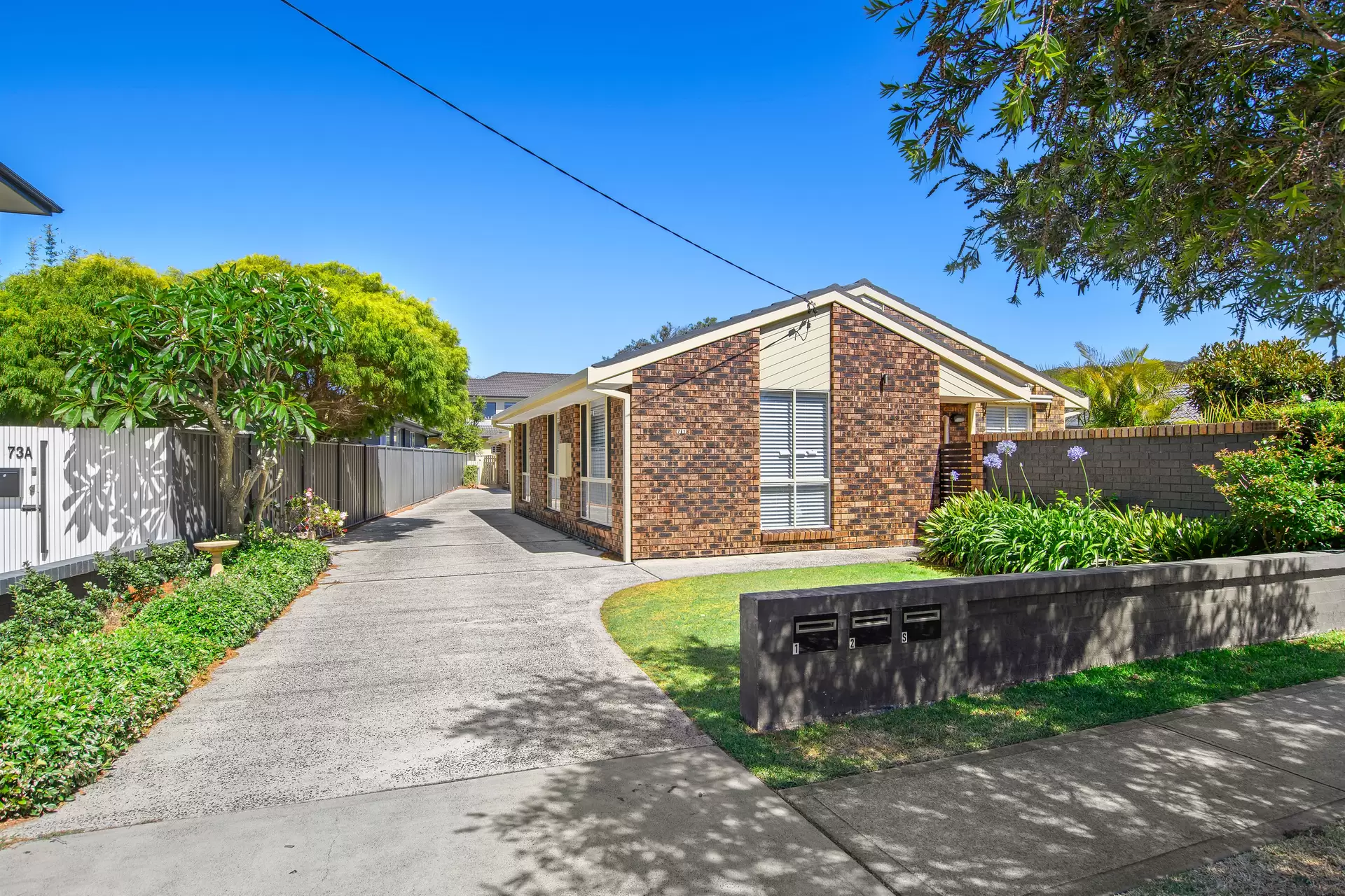 2/71 Murray Street, Booker Bay Sold by Central Coast Agents - image 1
