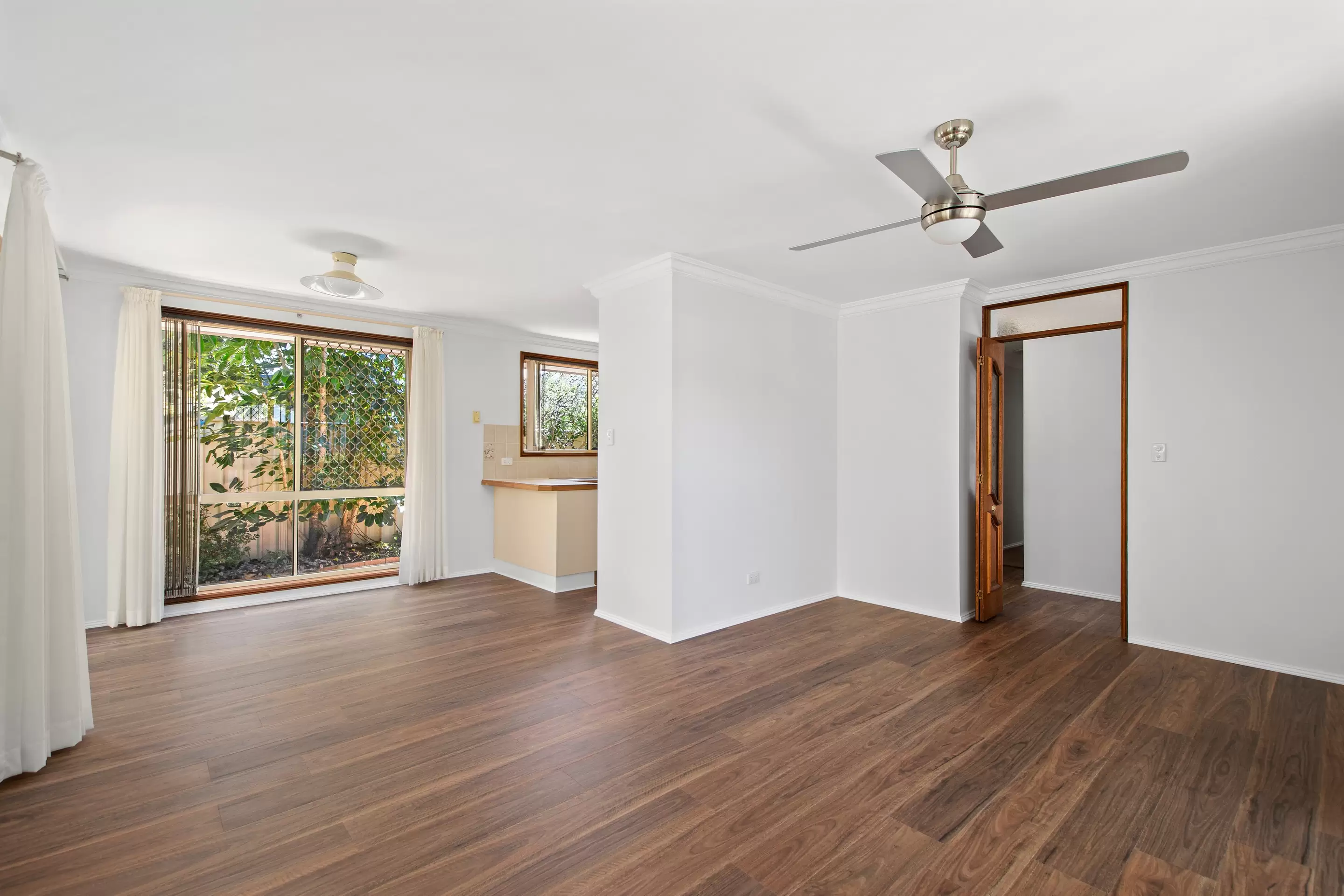 2/71 Murray Street, Booker Bay Sold by Central Coast Agents - image 5