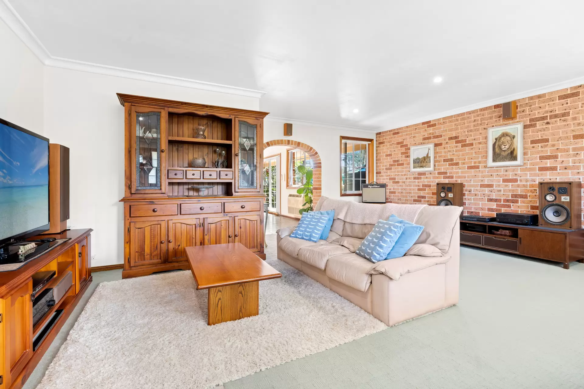 9 Attunga Close, St Huberts Island Sold by Central Coast Agents - image 1
