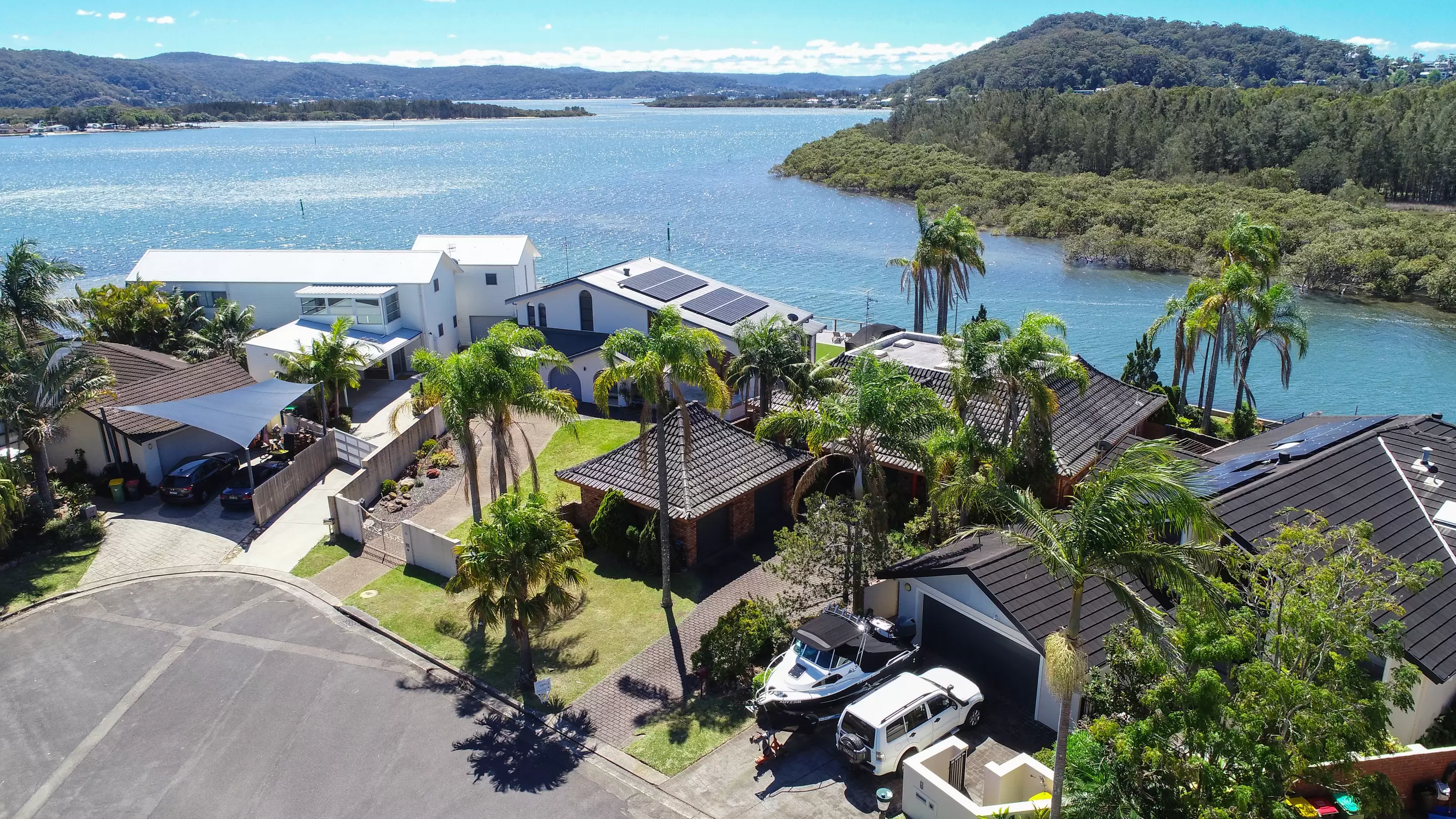 8 Boyd Close, St Huberts Island Sold by Central Coast Agents - image 5