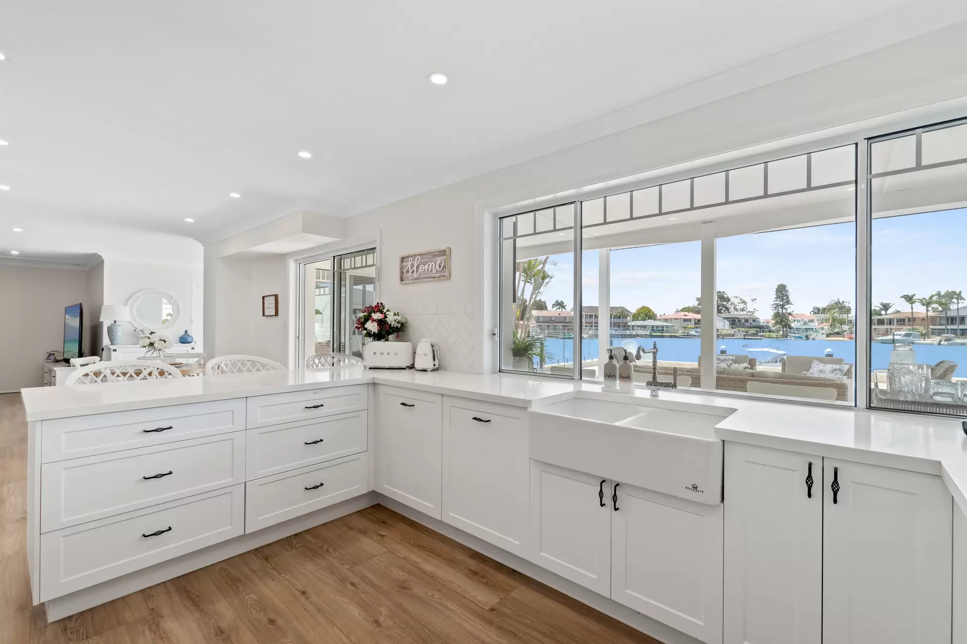 24 Cuttlefish Parade, St Huberts Island Sold by Central Coast Agents - image 1