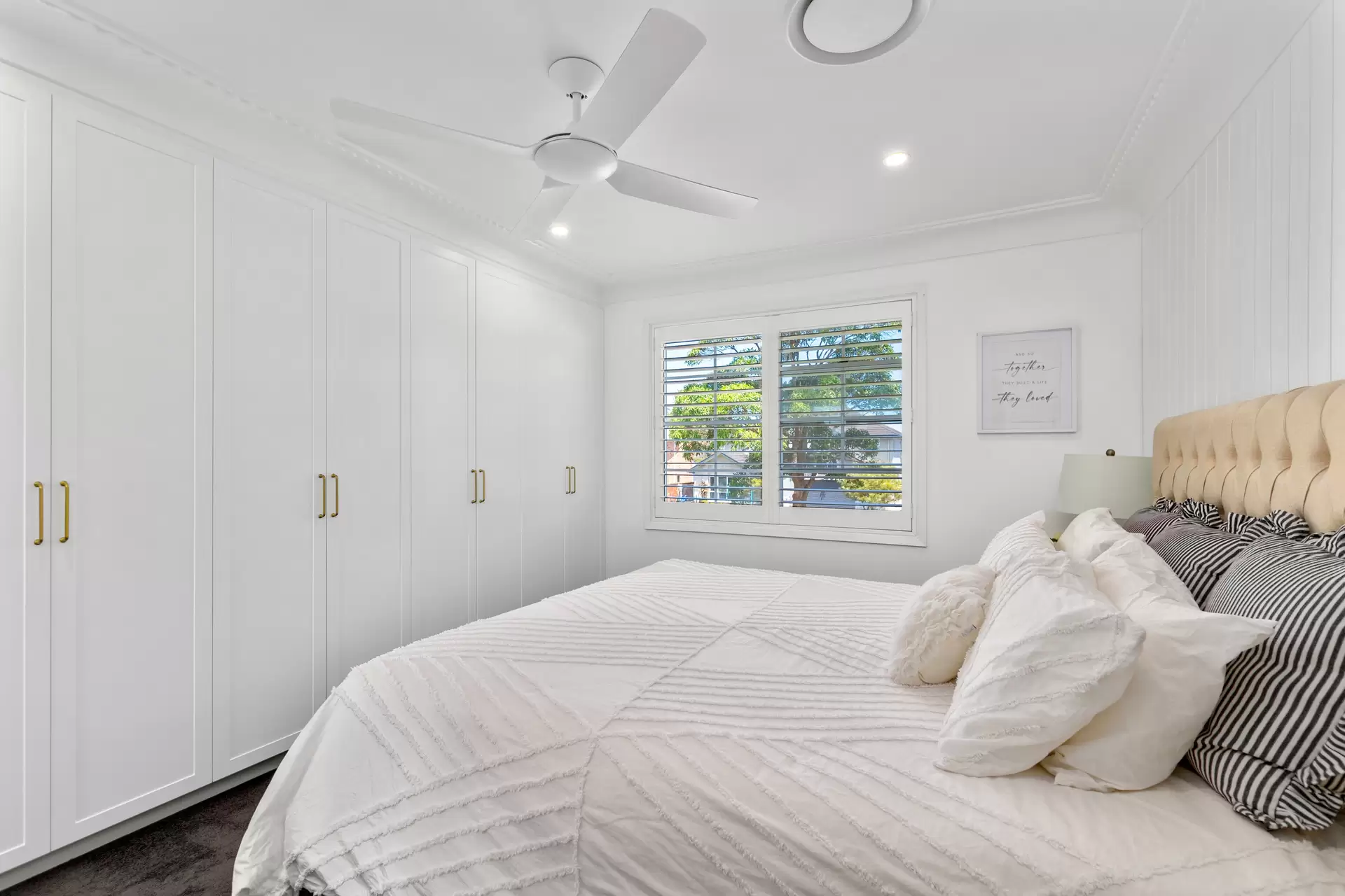 24 Cuttlefish Parade, St Huberts Island Sold by Central Coast Agents - image 1