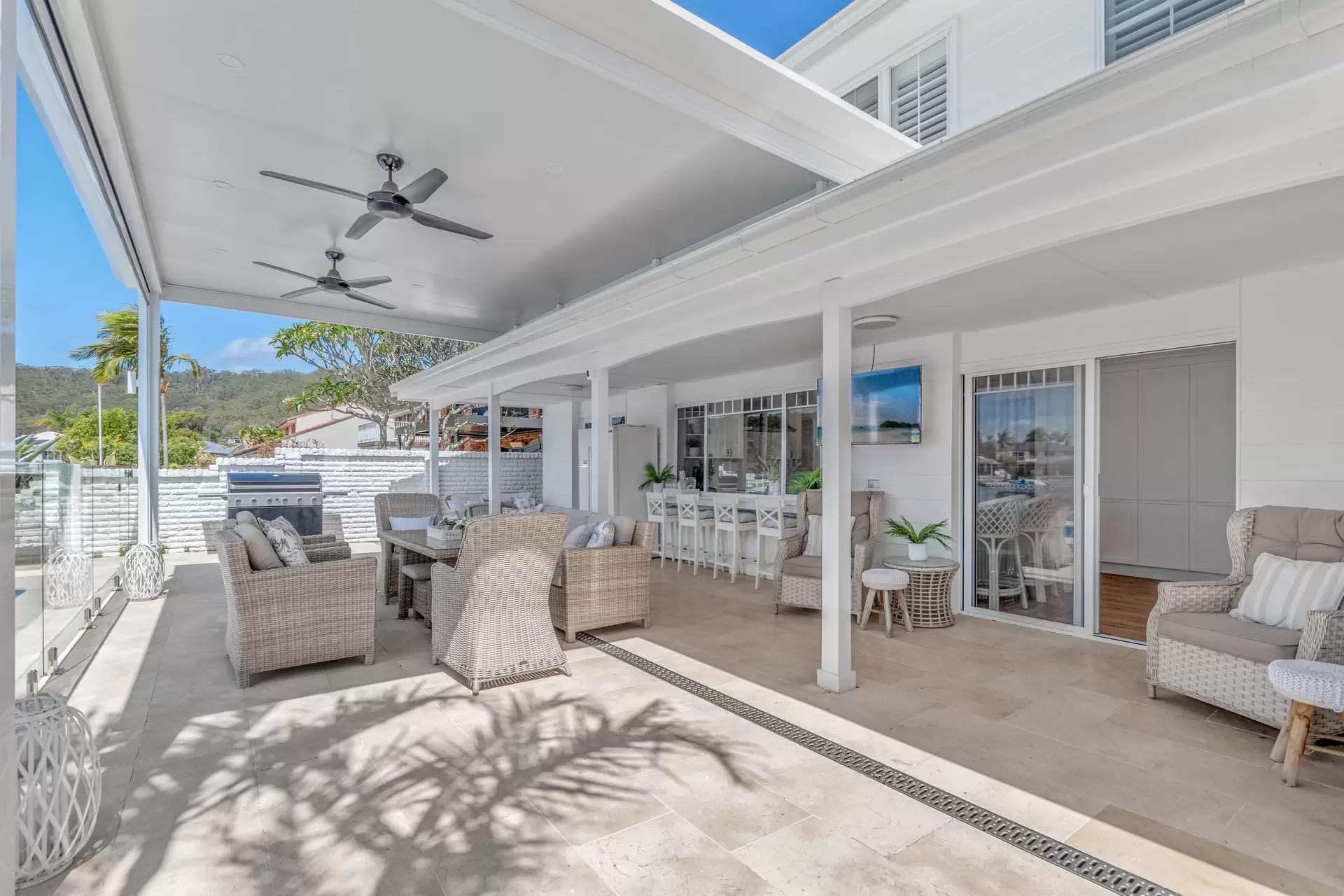 24 Cuttlefish Parade, St Huberts Island Sold by Central Coast Agents - image 1