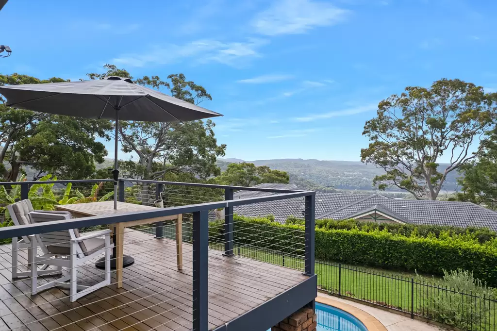 44 Kingsview Dr, Umina Beach Sold by Central Coast Agents