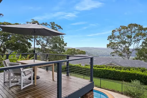 44 Kingsview Dr, Umina Beach Sold by Central Coast Agents