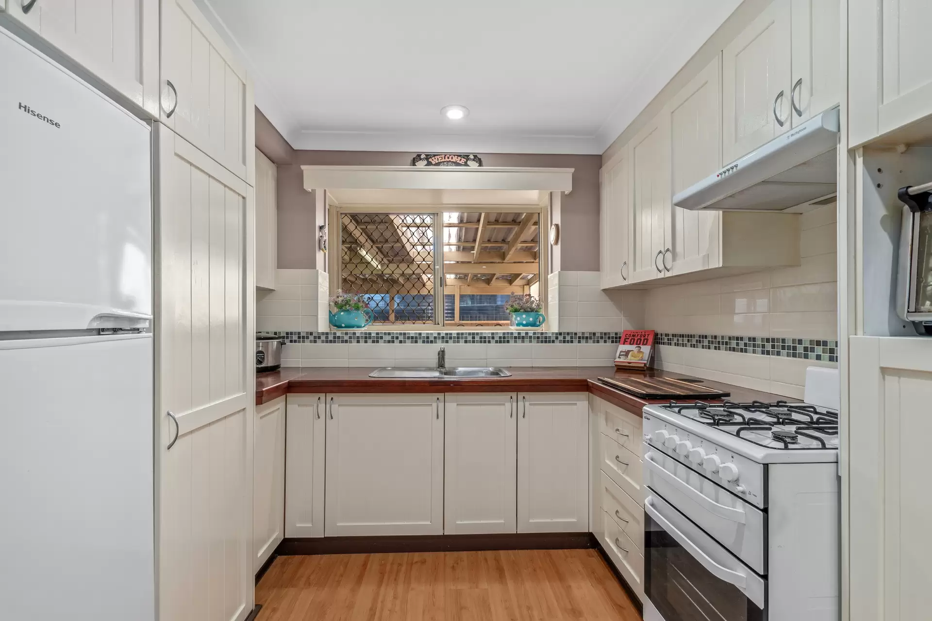 2 Yurara Close, Kincumber Sold by Central Coast Agents - image 1