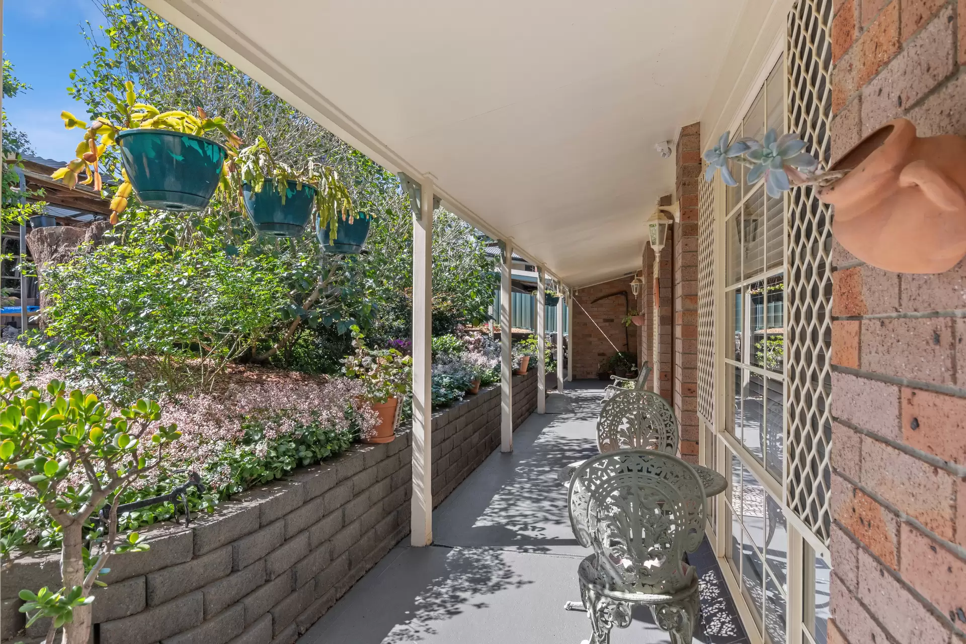 2 Yurara Close, Kincumber Sold by Central Coast Agents - image 1